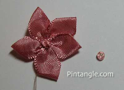 Five point ribbon flower step 8