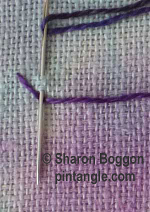 buttonholed double chain stitch step 1