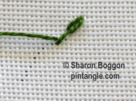 hand embroidery Feathered chain stitch step 3