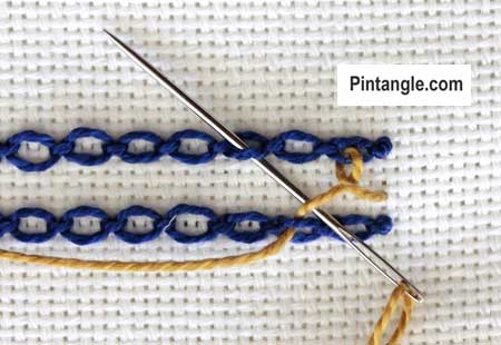 Interlaced Cable Chain step 5