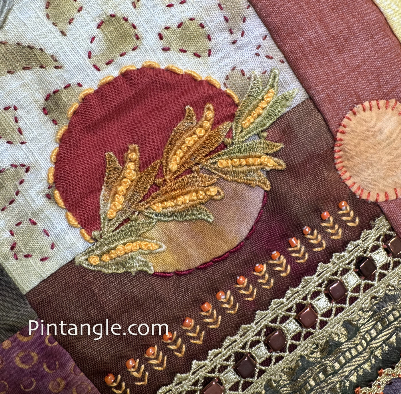 A detail of my Autumnal stitch roll 5