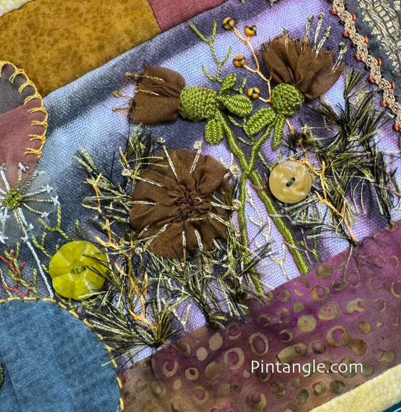 A detail of my Autumnal stitch roll 3