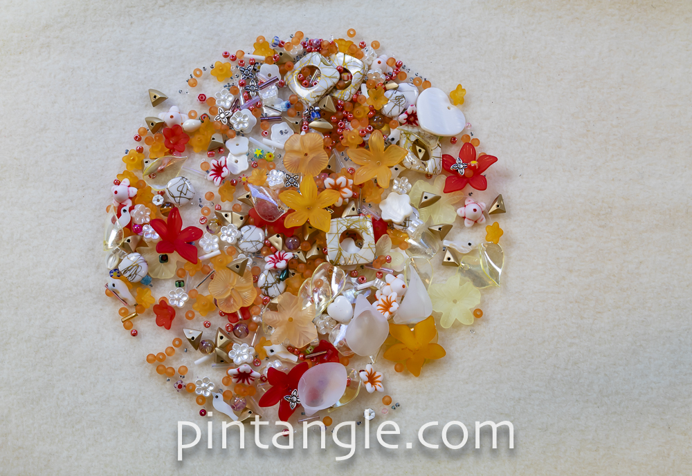 Contemporary Embroidery Bead Soup 039